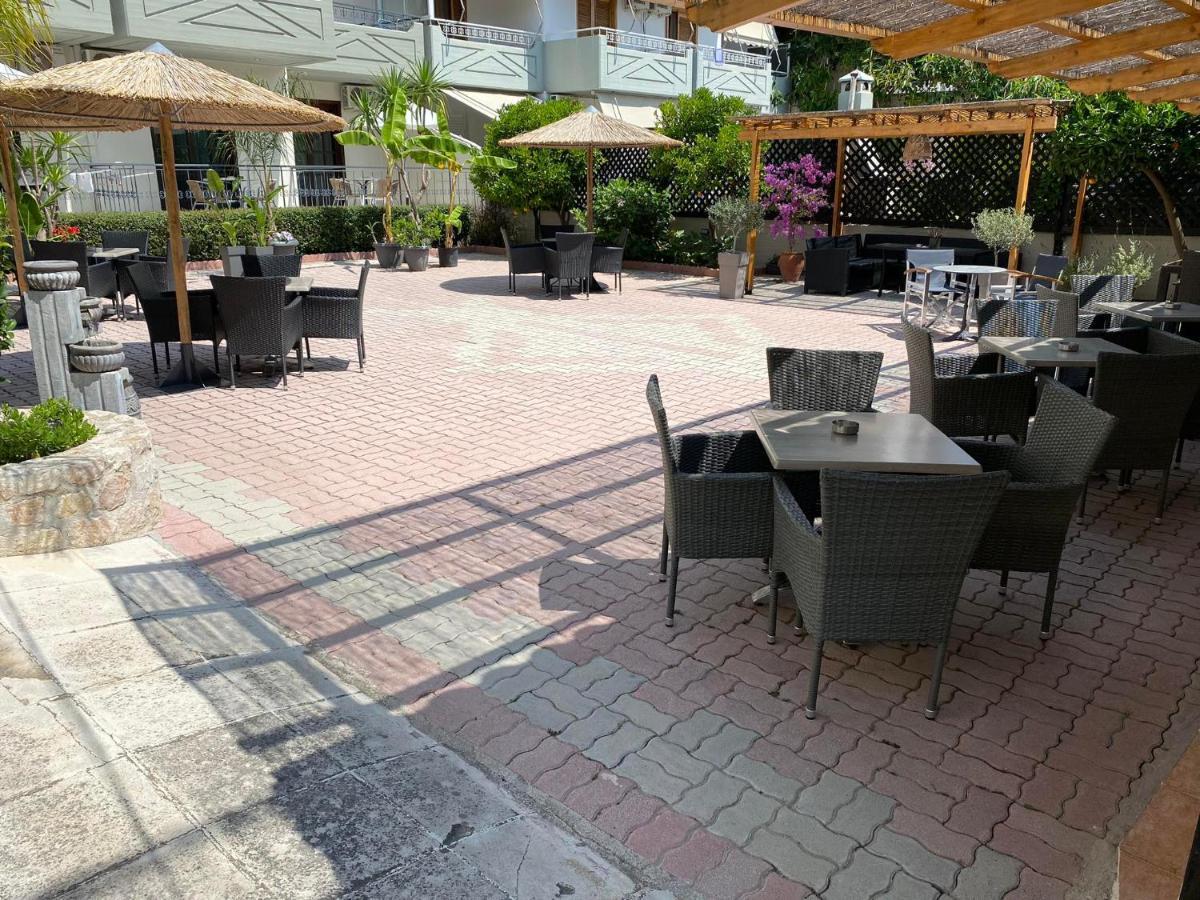 Hotel Pavlos - Studios Толон Экстерьер фото