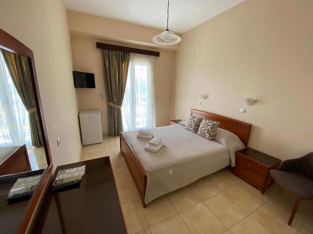 Hotel Pavlos - Studios Толон Экстерьер фото